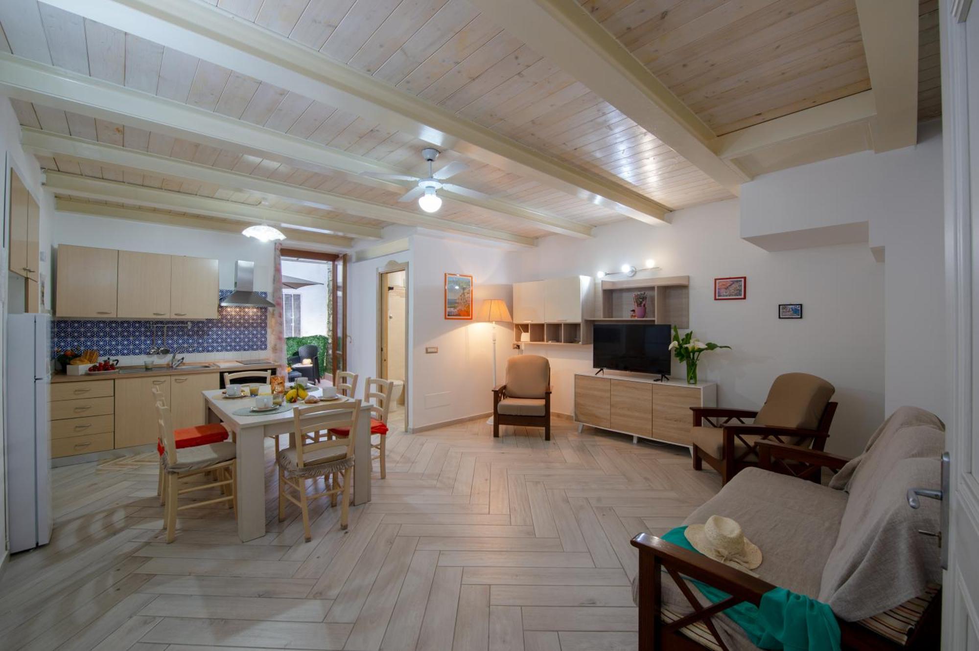 Maison Antica - One Step Away From The Sea Maiori Exterior photo